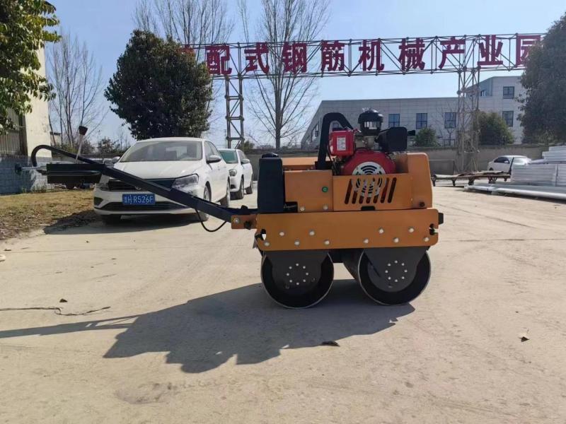 論全國新行情下壓路機(jī)價格和品質(zhì)比